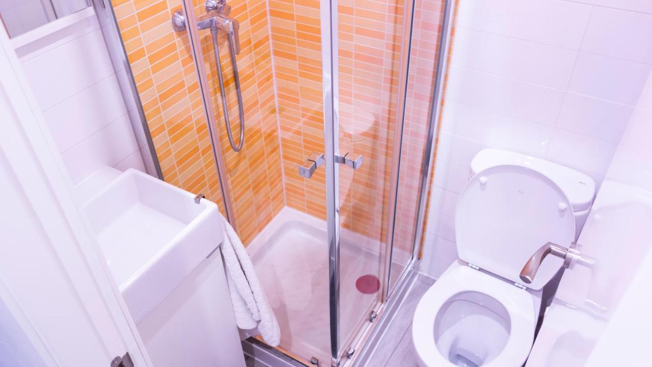 Cozy Apartment In Downtown Madrid Kültér fotó